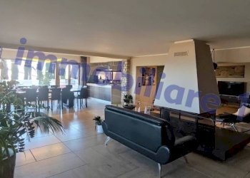 Salone - Villa viale Umberto I, 17, Castellammare del Golfo - foto 6