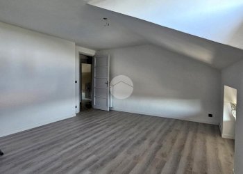 Four-room apartment Via Biella, Candelo - photo 5