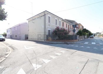 1_Esterno. - Independent house Via della Libertà 60, Bondeno - photo 1
