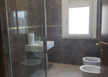 11_Bagno p1.jpg - Independent house Via della Libertà 60, Bondeno - photo 13