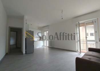 soggiorno con angolo cottura - Bilocale Gemonio - foto 3