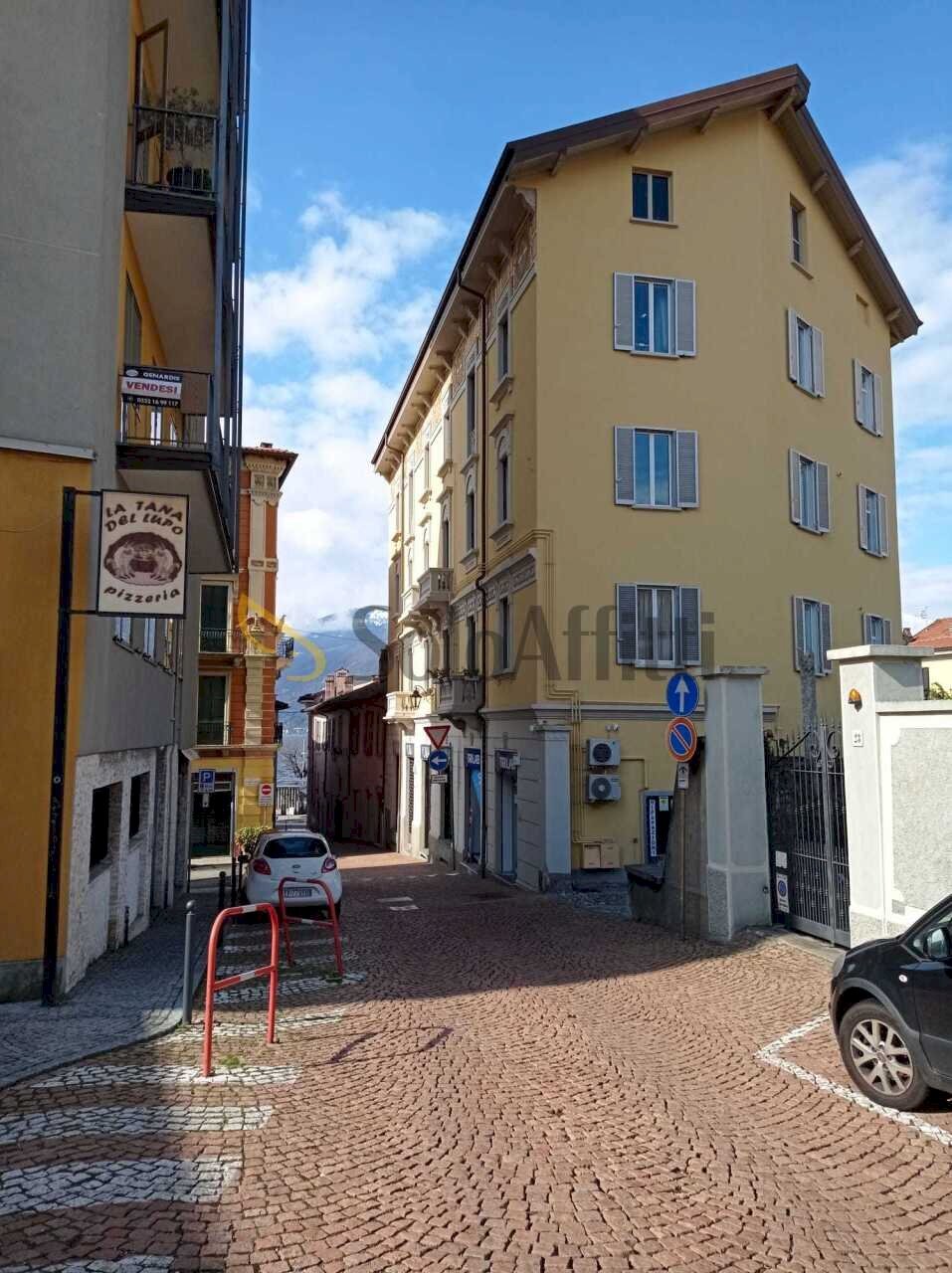 Three-room apartment Luino - photo 1