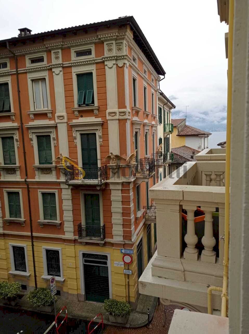 Three-room apartment Luino - photo 2