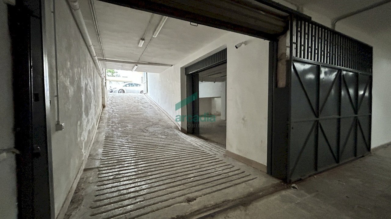 dettagli - Box Via Monte San Michele 104, Bari - foto 1