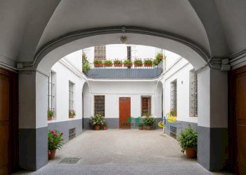 androne condominiale - Apartment Piazzale Corte d'Appello, Parma - photo 3