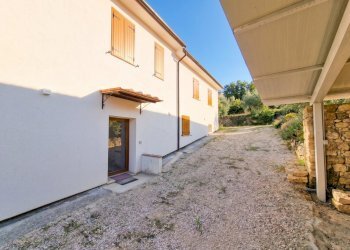 Gemini_Generated_Image_l6sbgtl6sbgtl6sb - Portion of a house Strada di Camerata 48, Amelia - photo 23