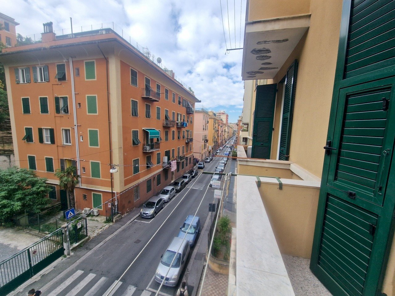 esposizione appartamento via donghi san fruttuoso - Appartamento Via Donghi 24, Genova (zona San Fruttuoso) - foto 1