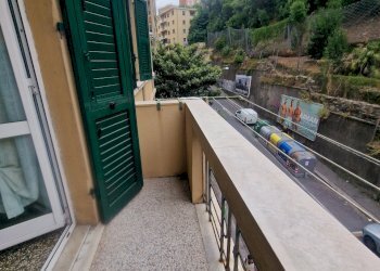 balcone appartamento via donghi san fruttuoso geno - Appartamento Via Donghi 24, Genova (zona San Fruttuoso) - foto 5