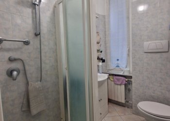 bagno appartamento via donghi san fruttuoso genova - Appartamento Via Donghi 24, Genova (zona San Fruttuoso) - foto 6