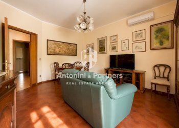 appartamento e negozi il polo 2 - Casa indipendente Vocabolo Bodoglie, Todi - foto 3