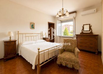 appartamento e negozi il polo 7 - Casa indipendente Vocabolo Bodoglie, Todi - foto 8