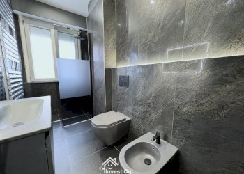 BAGNO 1 - Trilocale Piazza della Vittoria 36, Pietra Ligure - foto 18