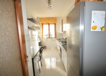 DSC_0348.JPG - Four-room apartment Via Giovanni Verga, Grosseto - photo 5