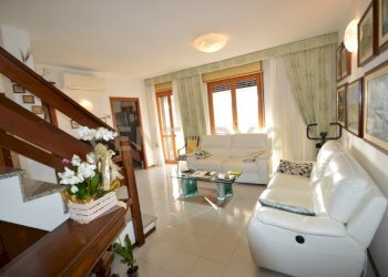 DSC_0401.JPG - Four-room apartment Via Giovanni Verga, Grosseto - photo 26