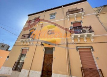 fb91c6be-16ac-4f87-88ec-d7fdeabf4cc4 - Three-room apartment Via Bondifè, Siracusa - photo 2