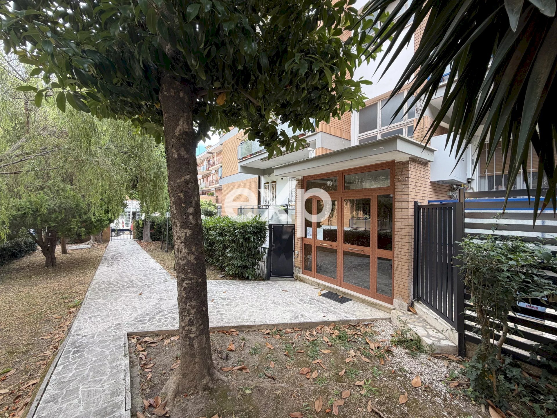 Two-room apartment Via Francesco Bartolomeo Rastrelli, Roma (neighborhood Villaggio Azzurro) - photo 2