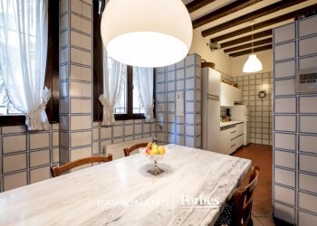 Apartment Piazza Prato della Valle, Padova - photo 10