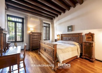 Apartment Piazza Prato della Valle, Padova - photo 13
