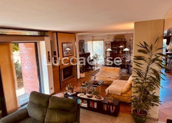 Villa Lucca (neighborhood San Concordio Contrada) - photo 40