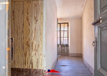 Apartment Via Umberto I, 7, Busca - photo 34