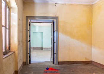 Apartment Via Umberto I, 7, Busca - photo 37