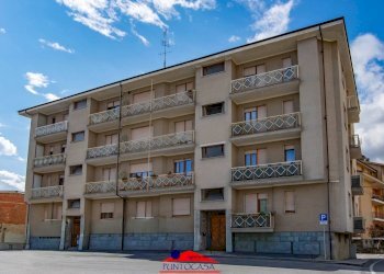 Two-room apartment Via Maria Damiano, 1, Dronero - photo 1