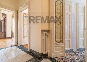 One-room apartment Centro, Biella, Biella - photo 11