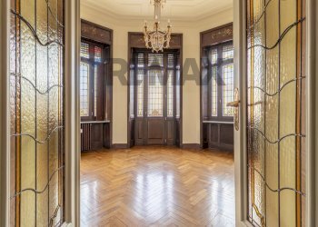 One-room apartment Centro, Biella, Biella - photo 24