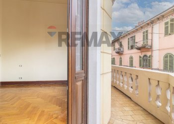 One-room apartment Centro, Biella, Biella - photo 29