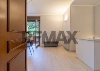 One-room apartment Biella, BI, Biella - photo 5