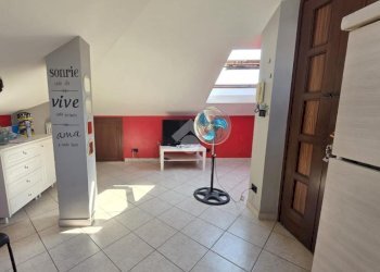 Attic Via Europa, Candiolo - photo 1