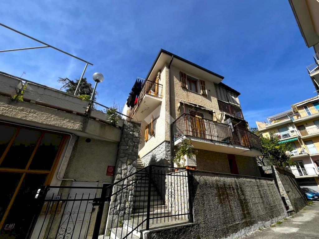 Semi-detached house Via Galileo Galilei, Sanremo - photo 1