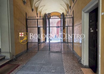 Office Bologna (neighborhood Castiglione) - photo 2