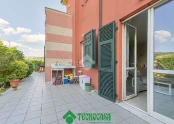 Three-room apartment Via Nave, Sarzana - photo 3