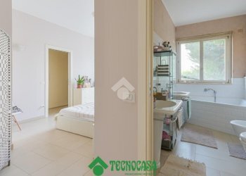 Three-room apartment Via Nave, Sarzana - photo 11