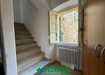 Casa semi indipendente Via Vittorio Veneto, Castelnuovo Magra - foto 8