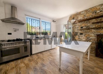Villa via salita sant'anna, 1 
 Cavi, Lavagna - foto 39