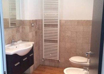 Bilocale Cuneo (zona Centro) - foto 8