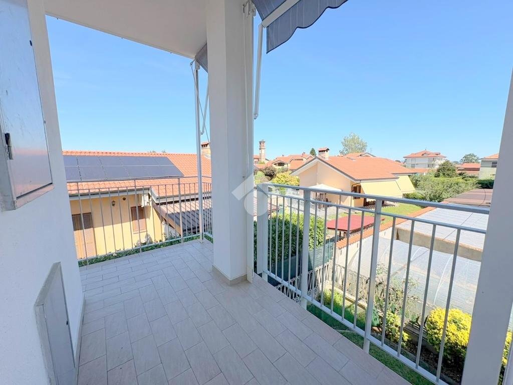 Three-room apartment Via Alla Parrocchia, San Maurizio Canavese - photo 2