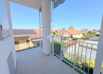 Three-room apartment Via Alla Parrocchia, San Maurizio Canavese - photo 2