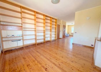 Three-room apartment Via Alla Parrocchia, San Maurizio Canavese - photo 7