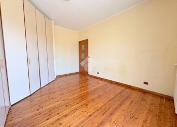 Three-room apartment Via Alla Parrocchia, San Maurizio Canavese - photo 15