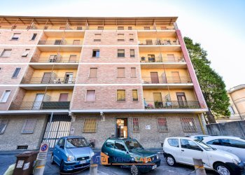 Three-room apartment Carignano - photo 1