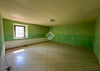Independent house Regione mucchiando, Val di Chy - photo 24