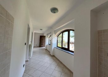Independent house Regione mucchiando, Val di Chy - photo 30