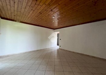 Independent house Regione mucchiando, Val di Chy - photo 38