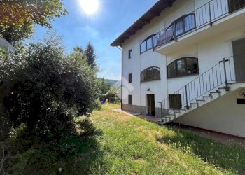 Independent house Regione mucchiando, Val di Chy - photo 45