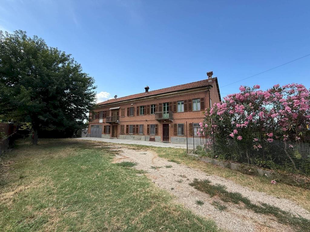 Independent house Magliano Alfieri - photo 2