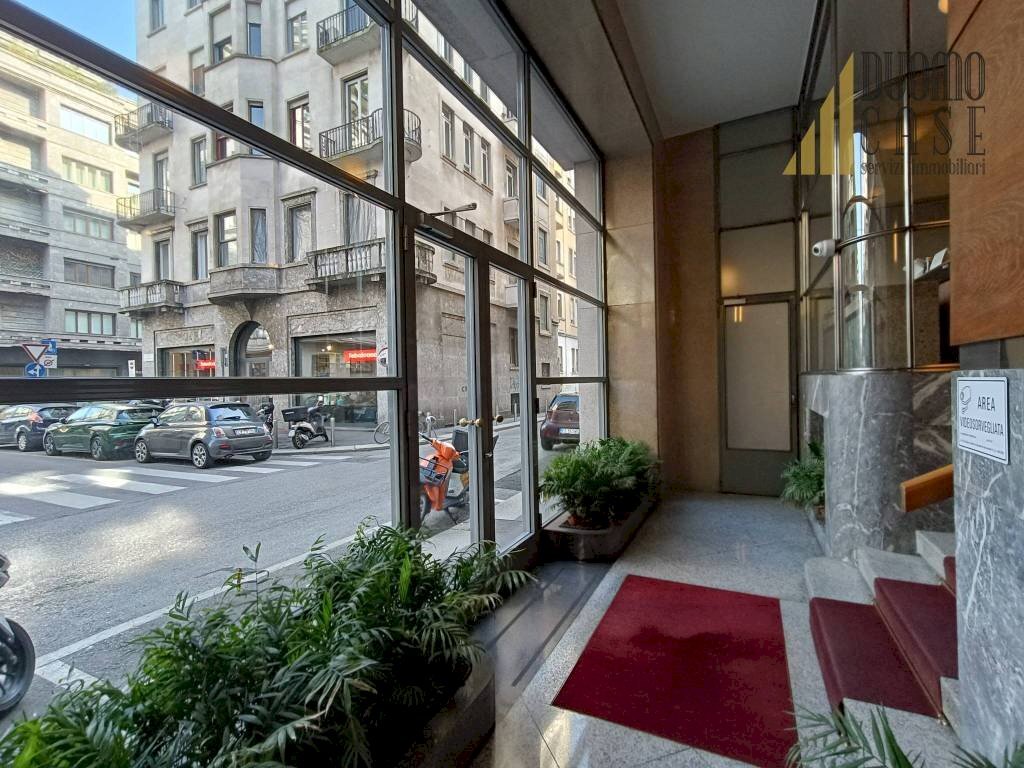 Four-room apartment Milano - photo 3