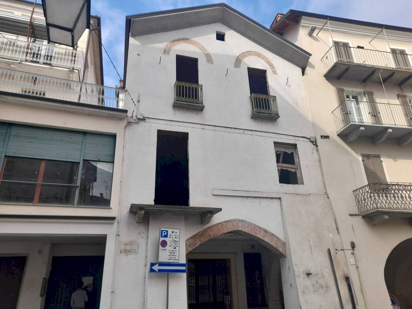 Stable - Palace Piazza Giorgio Gandolfi, Ceva - photo 2